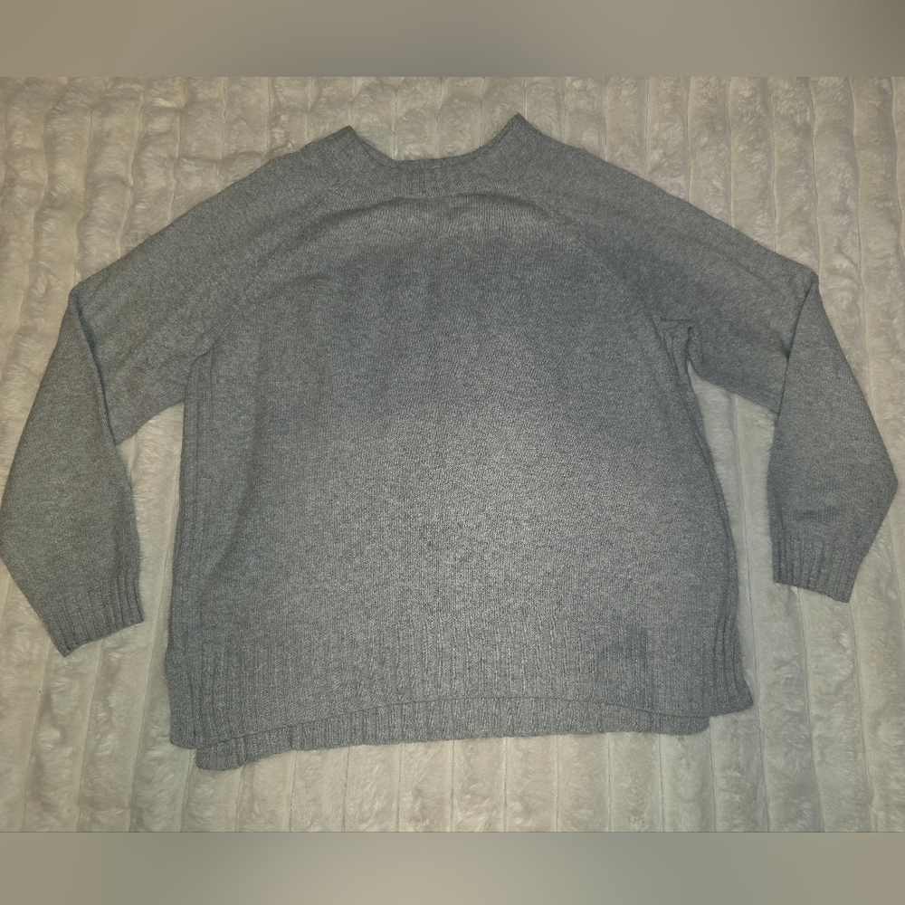 Time and Tru Charcoal Women's Crew Neck Sweater